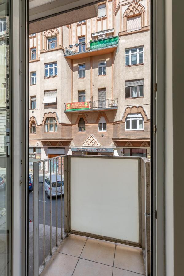 Апартаменти Second *